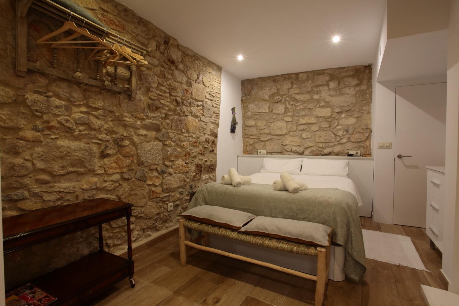 Апартаменты Old Side Girona One Экстерьер фото